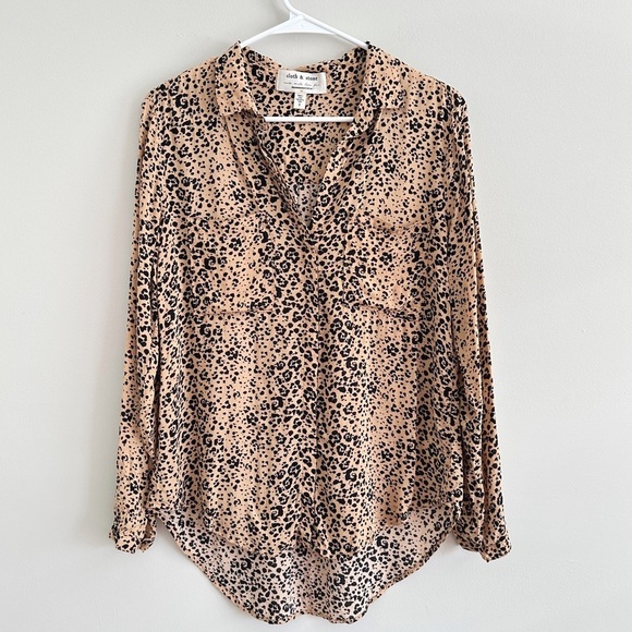 Anthropologie Tops - Anthropologie Leopard Print Button-front Long Sleeve Blouse Size Small